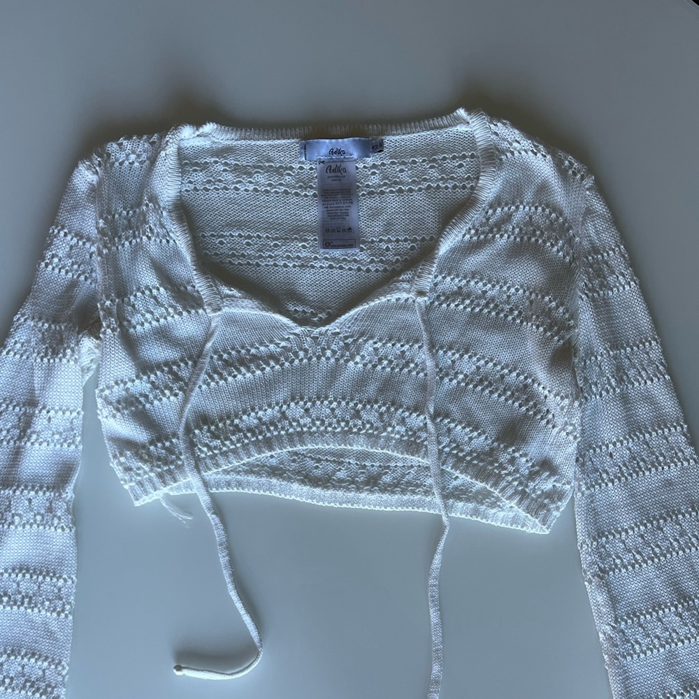 Adika Crotchet Cropped Long Sleeve Top